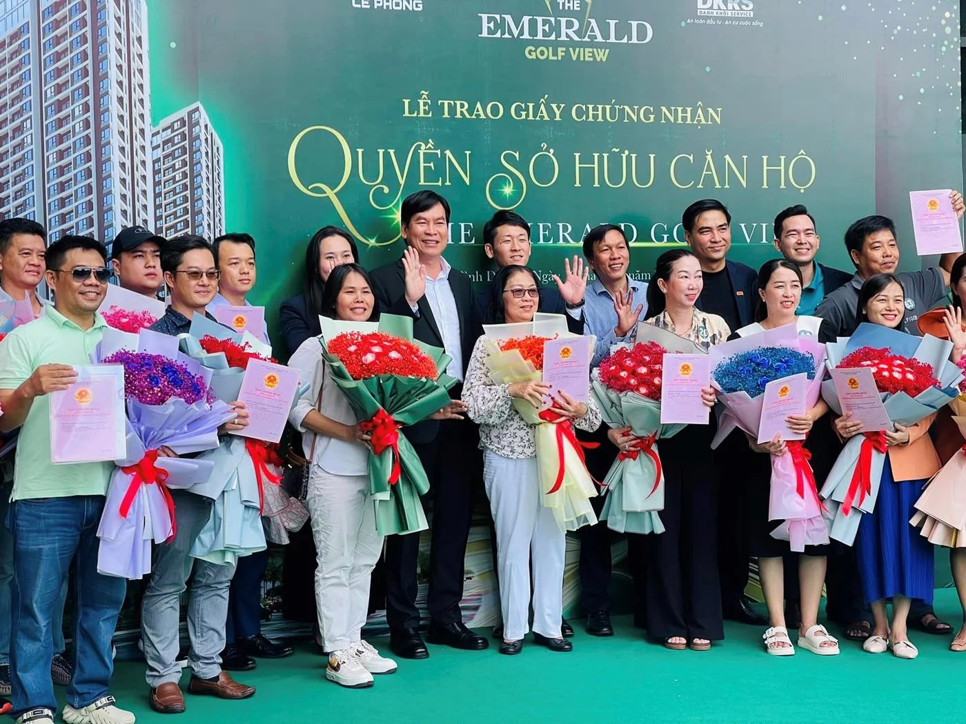 Bàn giao sổ Hồng sau 5 tháng bàn giao nhà