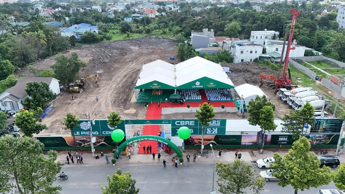 Tiên độ thị công mặt bằng